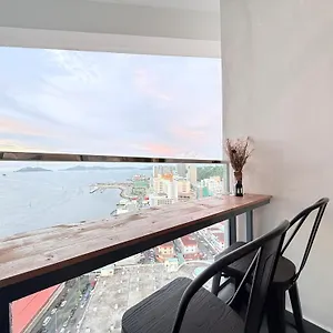  Apartment The Shore Cbd By Laxzone Malaysia